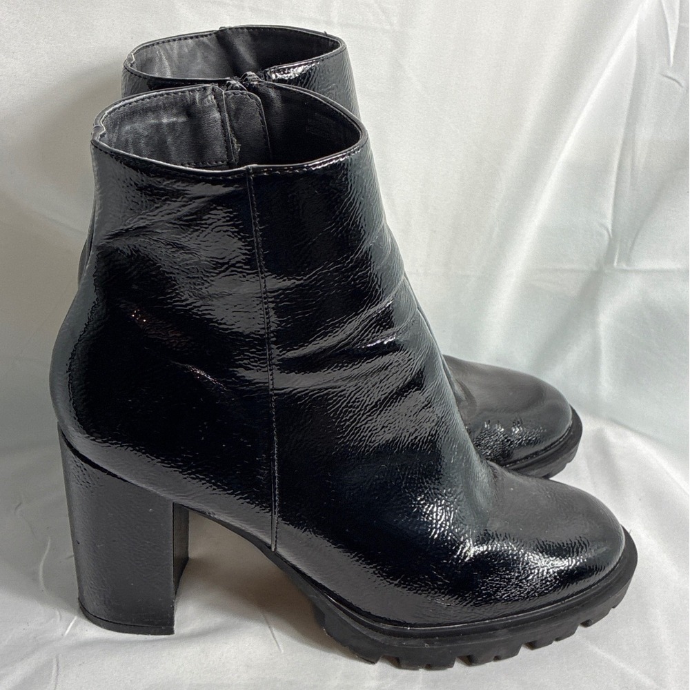 Forever 21 Black Patent Faux Leather Lug Sole Block Heel Ankle Boots Womens 10